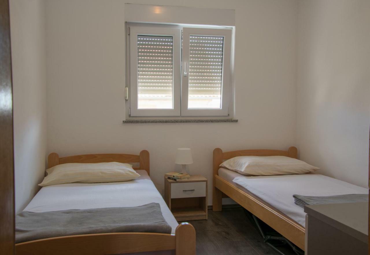Apartman Lavanda Maslenica Exterior foto